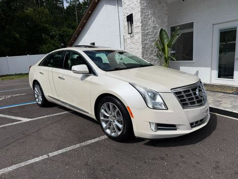 Used 2013 Cadillac XTS Premium FWD image 19