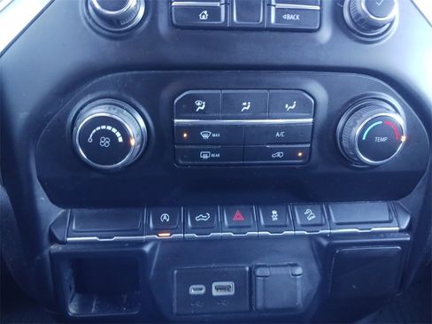 Used 2020 Chevrolet Silverado 1500 LT Trail Boss w/ Bed Protection Package image 24