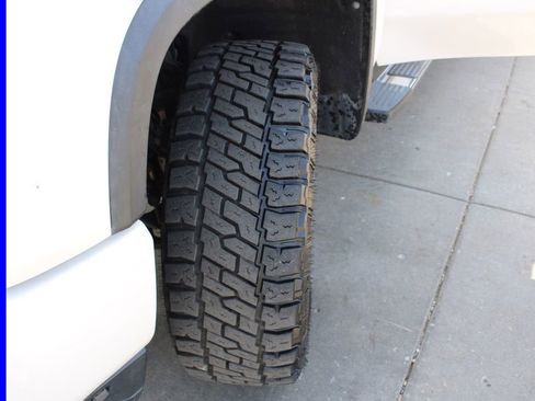 Used 2020 Chevrolet Silverado 2500 High Country w/ Z71 Off-Road Package AWD/4WD image 12