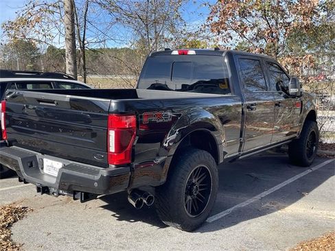 Used 2022 Ford F250 Platinum w/ FX4 Off-Road Package image 2
