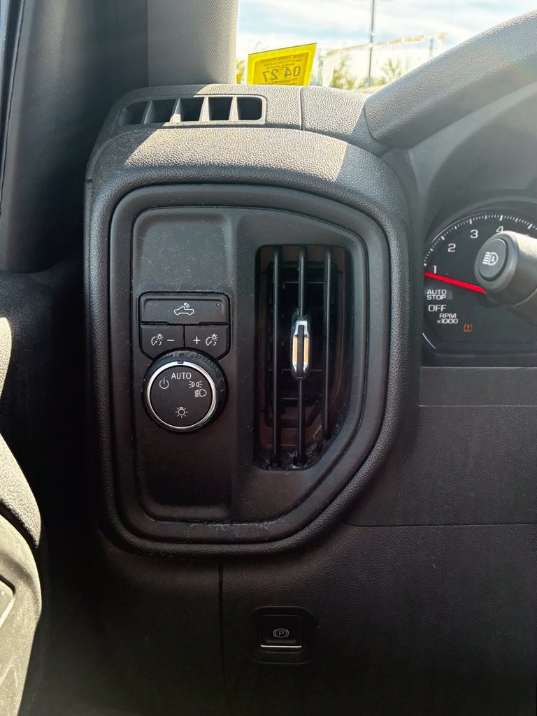 Used 2023 Chevrolet Silverado 1500 W/T RWD image 4