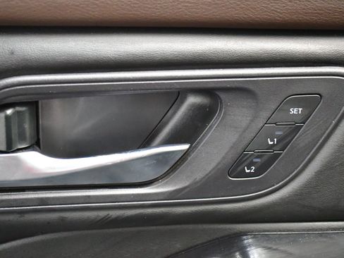 Used 2023 Nissan Rogue SL image 23