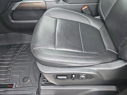 Used 2021 GMC Sierra 1500 SLT w/ SLT Convenience Package image 11