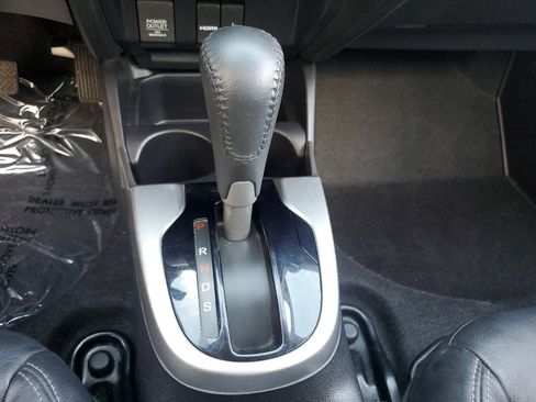 Used 2015 Honda Fit EX-L image 31