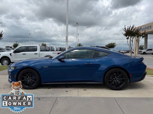 Used 2024 Ford Mustang GT Premium RWD image 11