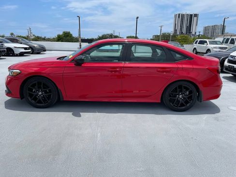 Used 2024 Honda Civic Sport image 8