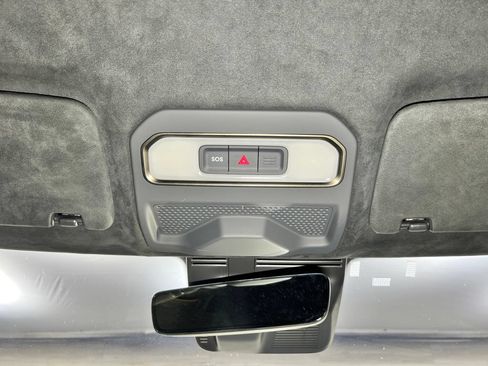 Used 2024 Rivian R1S Adventure AWD/4WD image 25