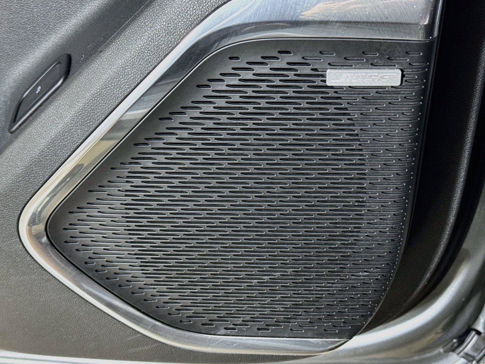 Certified 2025 Chevrolet Traverse RS w/ LPO, Floor Liner Package AWD/4WD image 17