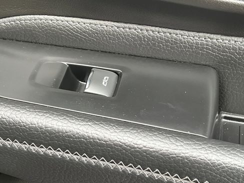 Used 2023 GMC Yukon Denali w/ Max Trailering Package image 22