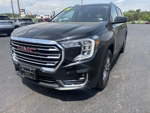 Used 2023 GMC Terrain SLT AWD/4WD image 10