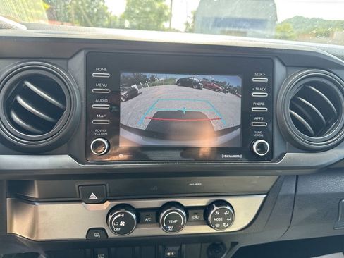 Used 2020 Toyota Tacoma 2WD Access Cab image 22