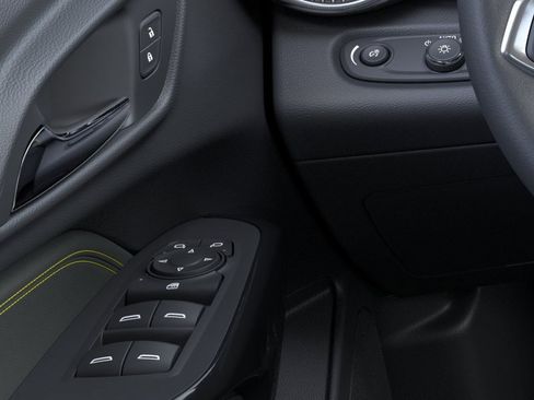 New 2026 Chevrolet Trax ACTIV FWD image 22