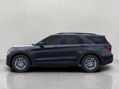 New 2026 Ford Explorer Active AWD/4WD image 3