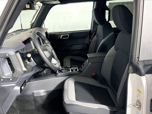 New 2025 Ford Bronco Big Bend image 9