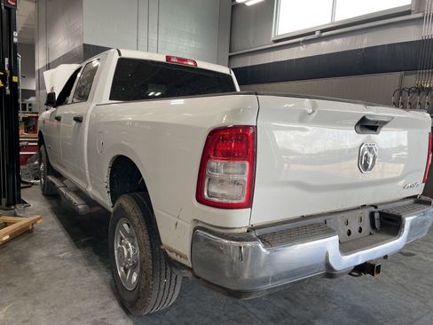 Used 2022 RAM 2500 Tradesman w/ Chrome Appearance Group image 7