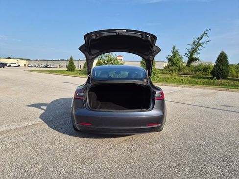 Used 2019 Tesla Model 3 Long Range AWD/4WD image 11