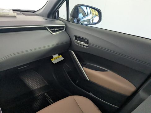 New 2026 Toyota Corolla Cross XLE image 28