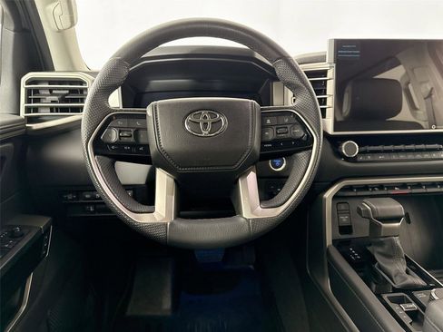 Used 2024 Toyota Tundra Limited image 30