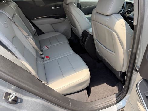 Certified 2023 Cadillac XT4 Premium Luxury w/ Technology Package FWD image 15