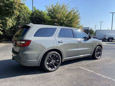 Used 2021 Dodge Durango R/T w/ Blacktop Package RWD image 9