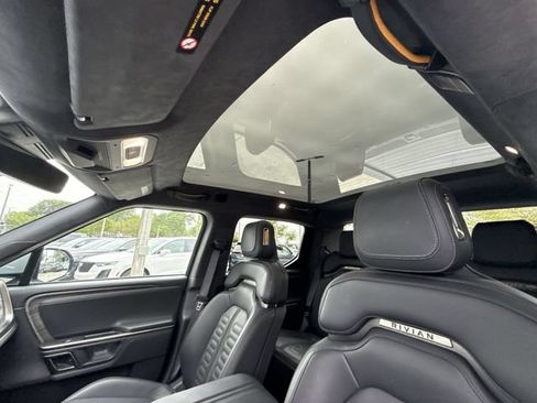 Used 2023 Rivian R1T Adventure AWD/4WD image 22