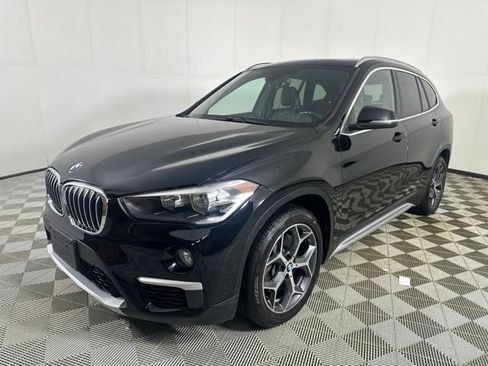 Used 2018 BMW X1 xDrive28i w/ Convenience Package AWD/4WD image 3