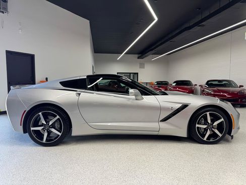 Used 2015 Chevrolet Corvette Stingray Coupe w/ 2LT Preferred Equipment Group RWD image 19