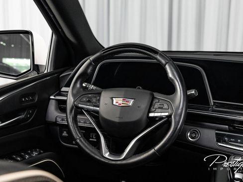 Used 2021 Cadillac Escalade Sport w/ Driver Assist Tech Package image 34