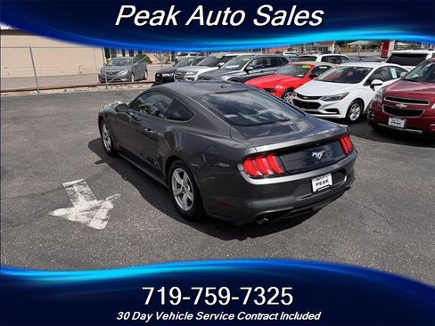 Used 2020 Ford Mustang Coupe RWD image 5