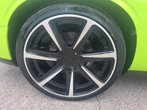 Used 2019 Dodge Challenger R/T Scat Pack w/ Plus Package RWD image 20
