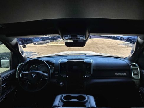 Used 2025 RAM 1500 Laramie AWD/4WD image 20