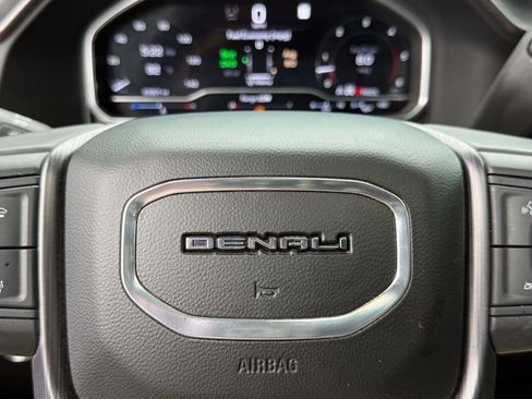 Used 2024 GMC Sierra 2500 Denali Ultimate AWD/4WD image 27