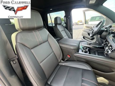 Used 2026 Chevrolet Tahoe RST w/ Comfort Package AWD/4WD image 34