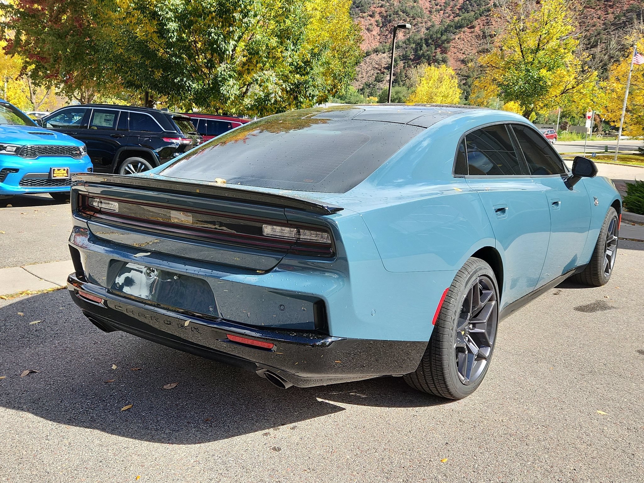 Used 2026 Dodge Charger Scat Pack AWD/4WD image 3