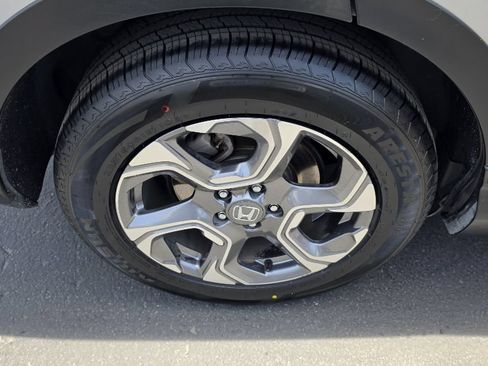Used 2018 Honda CR-V EX image 16
