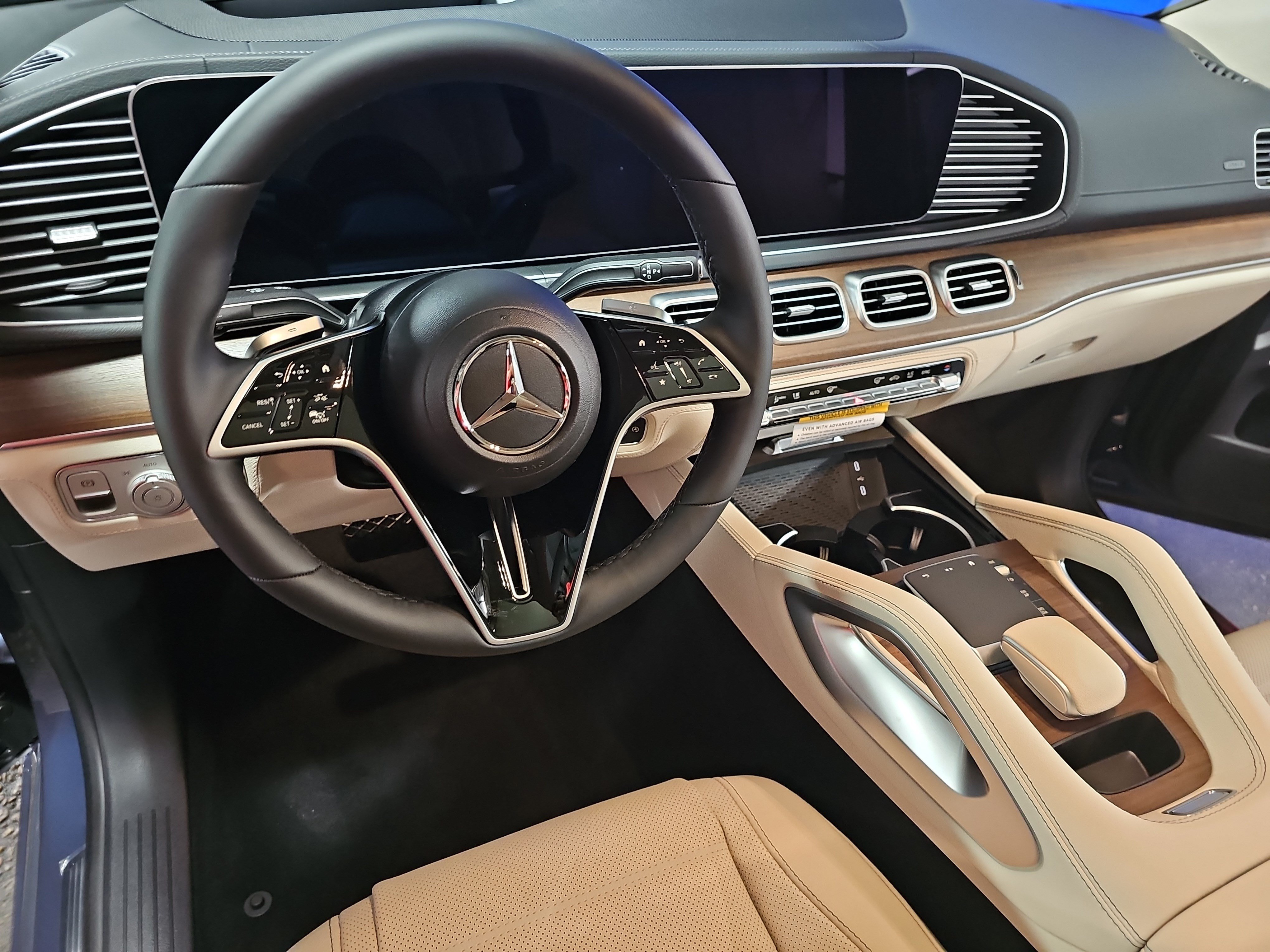 New 2026 Mercedes-Benz GLE 450 4MATIC Coupe image 16