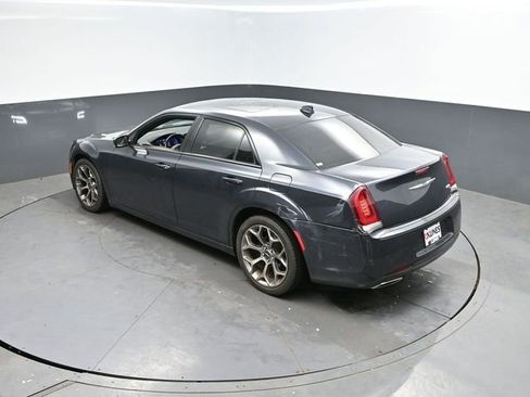 Used 2018 Chrysler 300 S w/ 300S Premium Group image 33