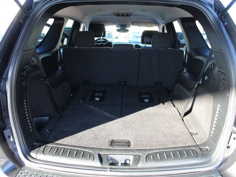 Used 2018 Dodge Durango SXT w/ Quick Order Package 2BB AWD/4WD image 32