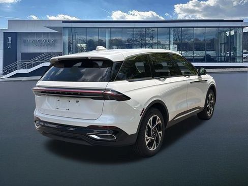 New 2026 Lincoln Nautilus Reserve AWD/4WD image 8