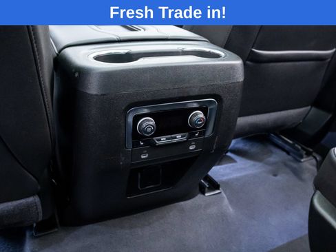 Used 2024 Chevrolet Tahoe Z71 w/ Luxury Package AWD/4WD image 19