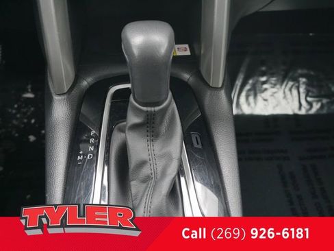 Used 2023 Toyota Corolla Cross XLE FWD image 31