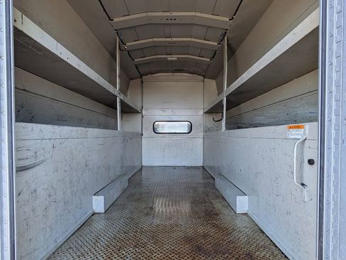 Used 2018 Chevrolet Silverado 3500 LT image 10