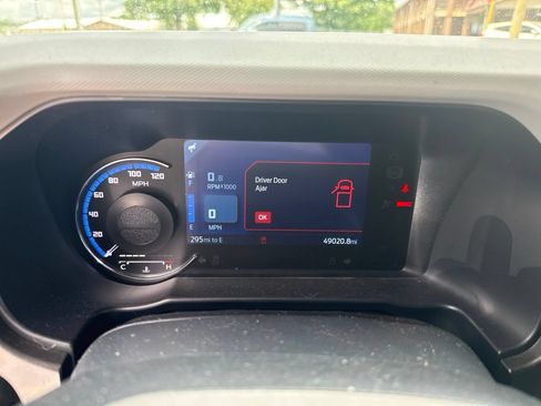Used 2022 Ford Bronco Badlands AWD/4WD image 6