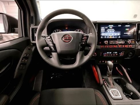 New 2026 Nissan Frontier PRO-4X w/ Pro-4x Convenience Package AWD/4WD image 23