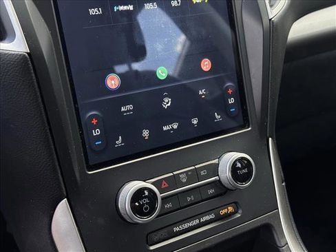 Used 2023 Ford Edge SEL image 15