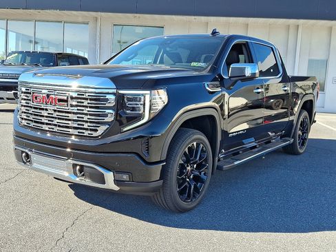 New 2026 GMC Sierra 1500 Denali w/ Technology Package image 2