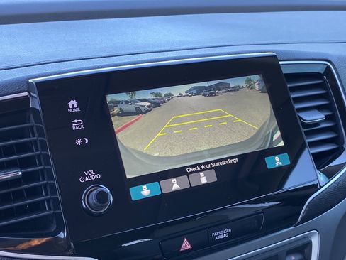 Used 2021 Honda Pilot EX-L image 25