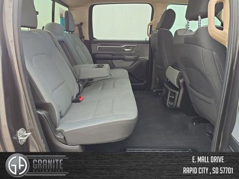 Used 2019 RAM 1500 Big Horn image 34