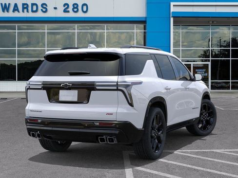 New 2026 Chevrolet Traverse RS w/ LPO, Floor Liner Package image 4