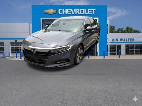 Used 2020 Honda Accord Touring image 28